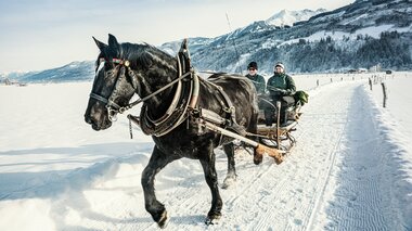 A ride on a horse-drawn sleigh is a must in winter | © TVB Piesendorf Niedernsill, Foto Harry Liebmann